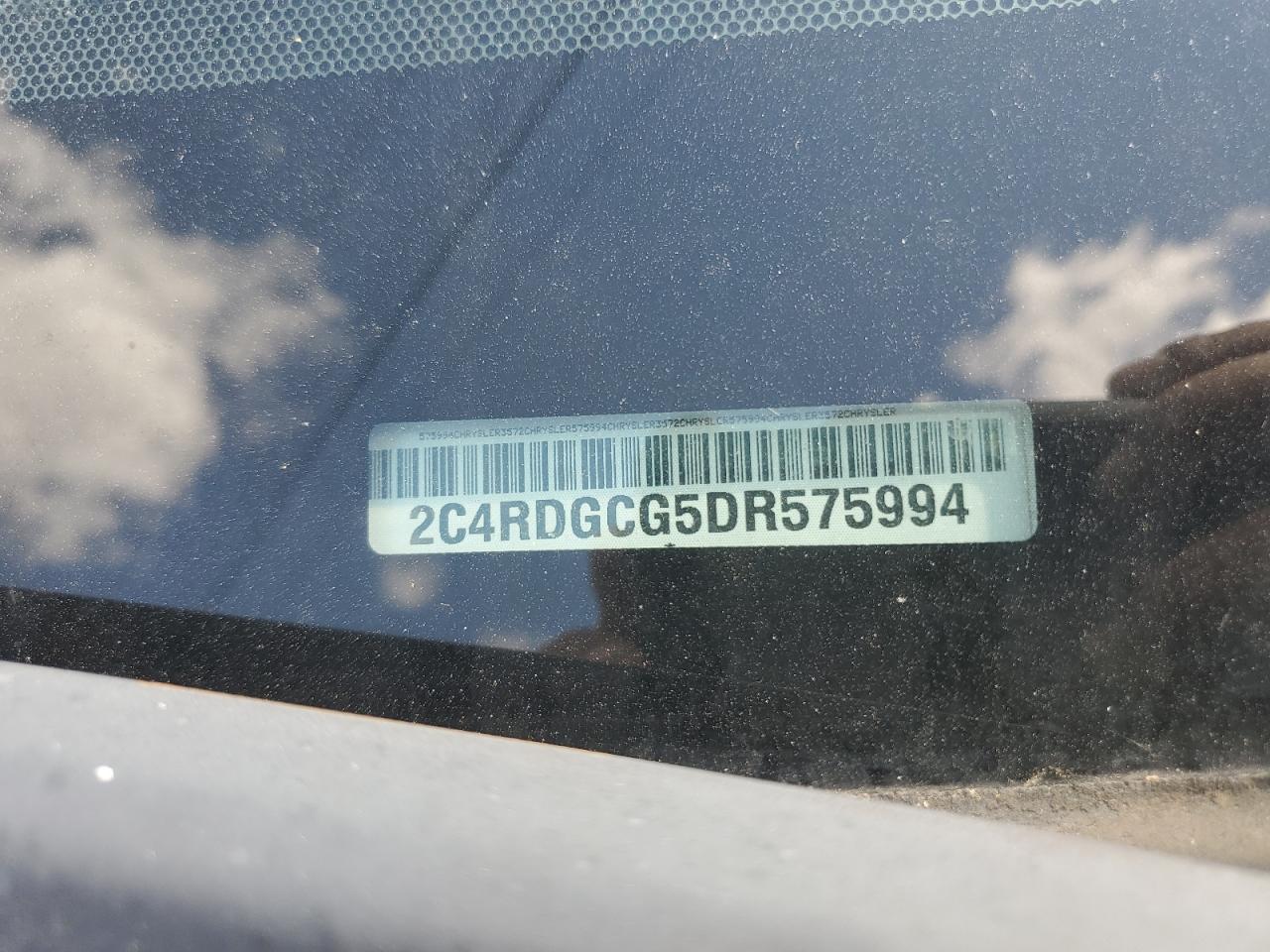 2013 Dodge Caravan VIN 2C4RDGCG5DR575994 Copart auction photo, front end damage thumbnail 13