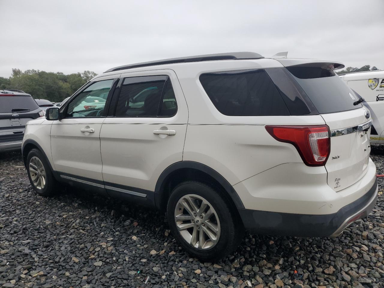 2017 Ford Explorer VIN 1FM5K7D86HGA01449 Copart auction photo, side damage thumbnail 2