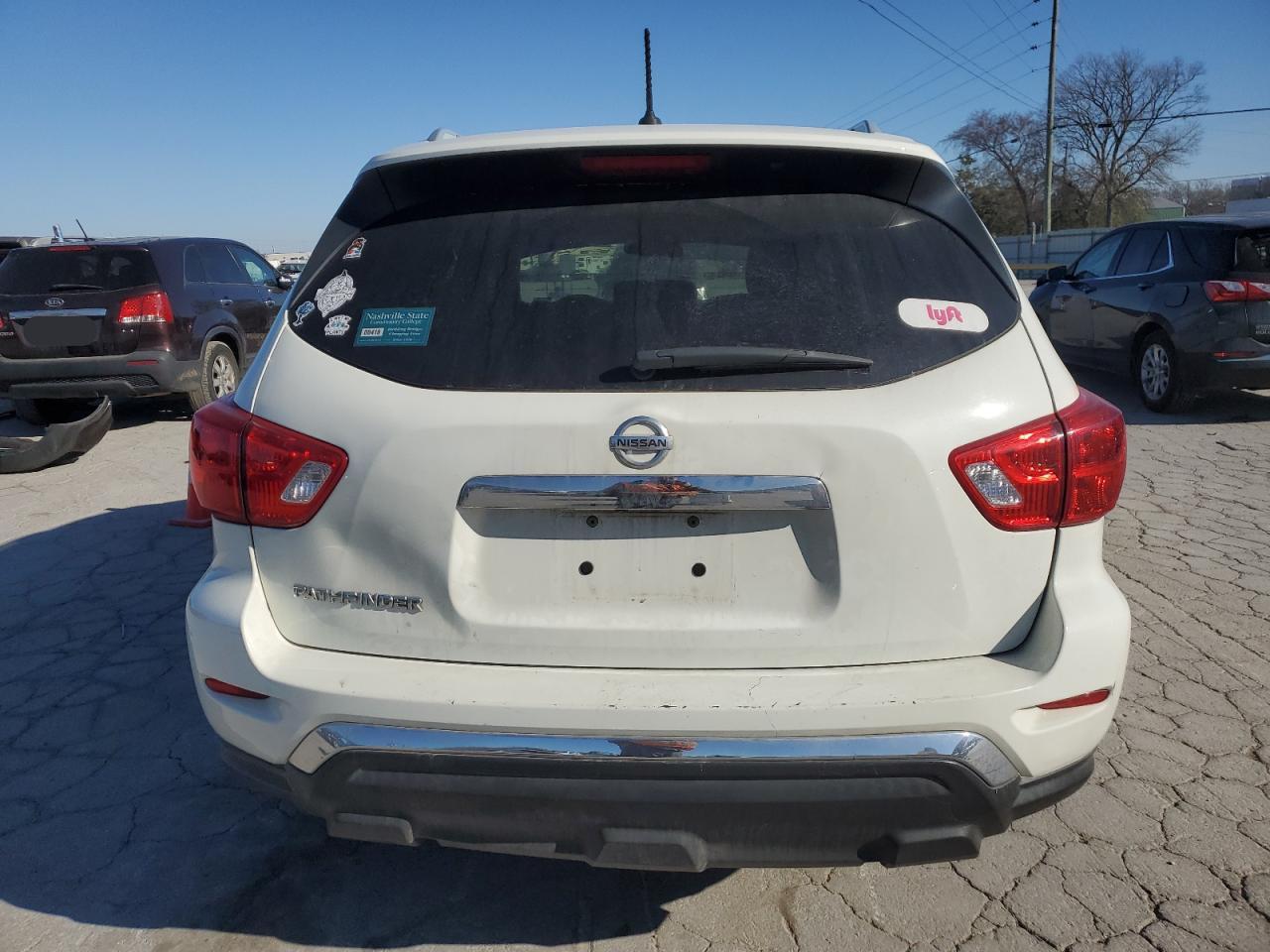 2017 Nissan Pathfinder VIN 5N1DR2MN6HC901226 Copart auction photo, front end damage thumbnail 6