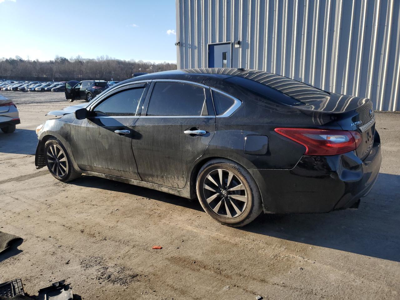 2018 Nissan Altima VIN 1N4AL3AP8JC166703 Copart auction photo, front end / rear end damage thumbnail 2
