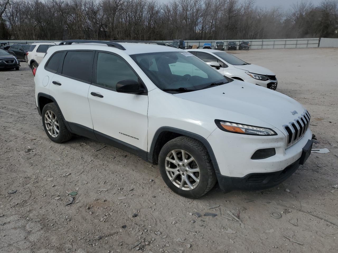 2017 Jeep Grand Cherokee VIN 1C4PJLAB8HW607320 Copart auction photo, front end / minor dent/scratches damage thumbnail 4