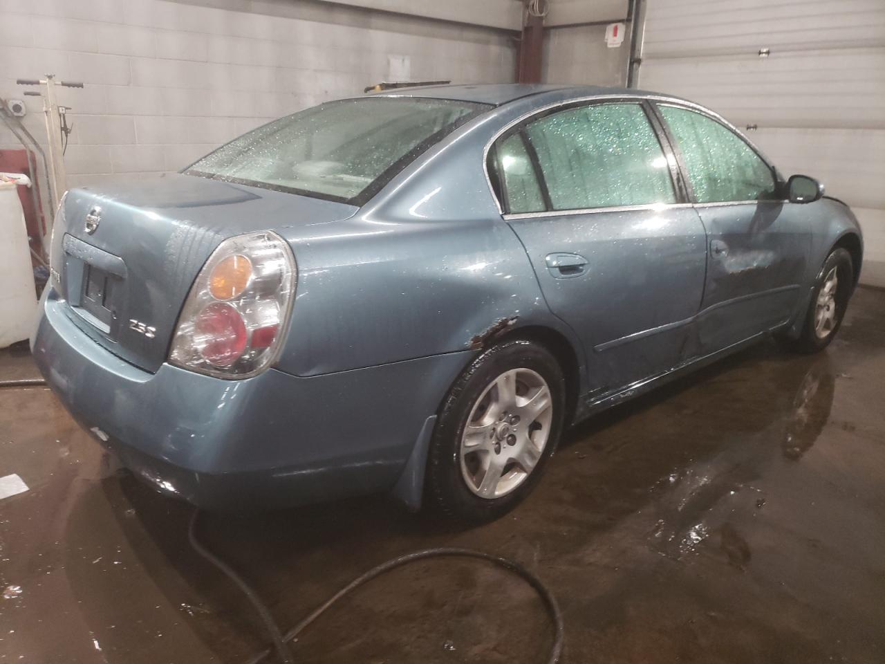 2002 Nissan Altima VIN 1N4AL11DX2C710839 Copart auction photo, side / minor dent/scratches damage thumbnail 3