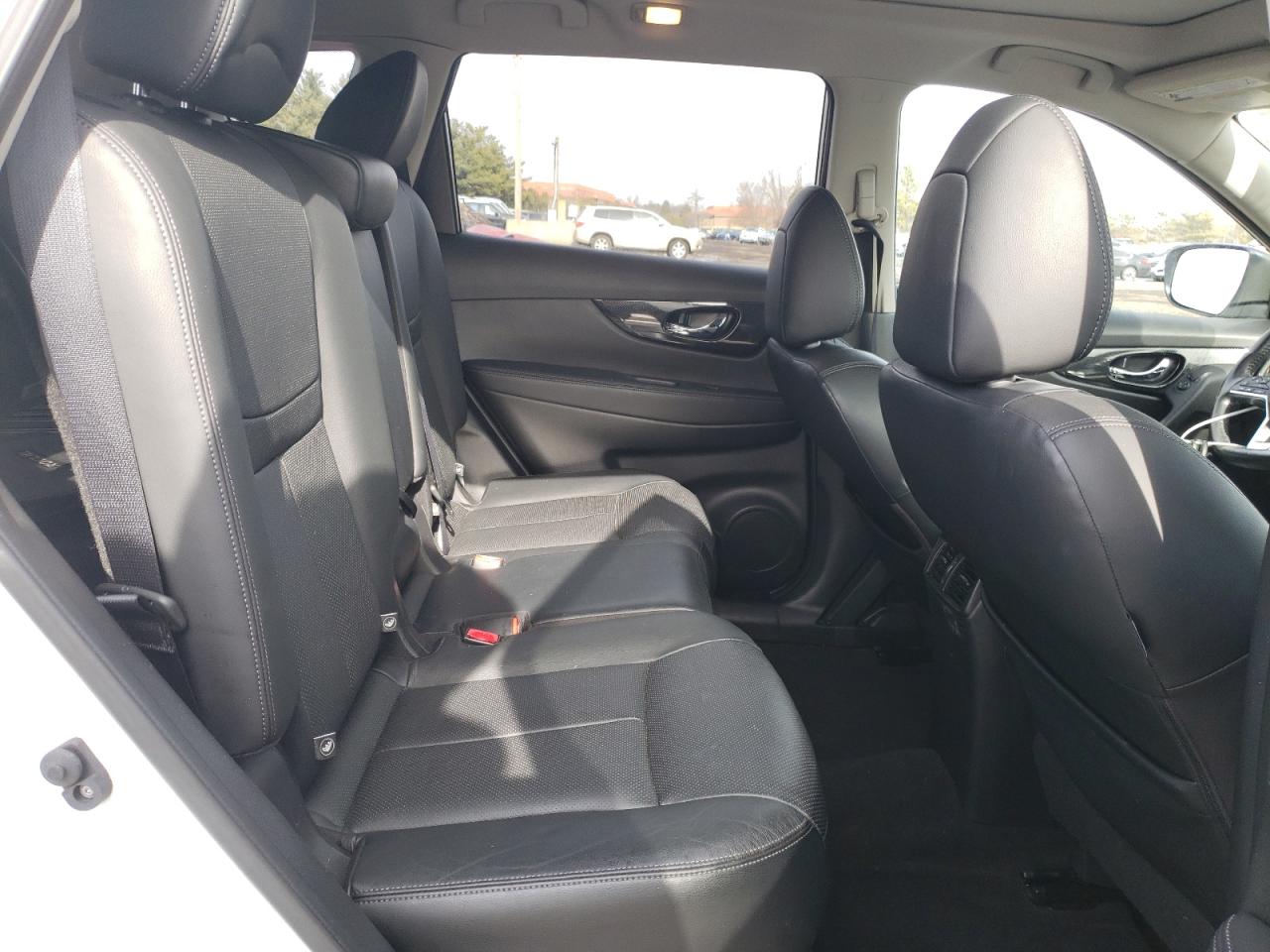 2017 Nissan Rogue VIN JN8AT2MV6HW015421 Copart auction photo, front end damage thumbnail 11