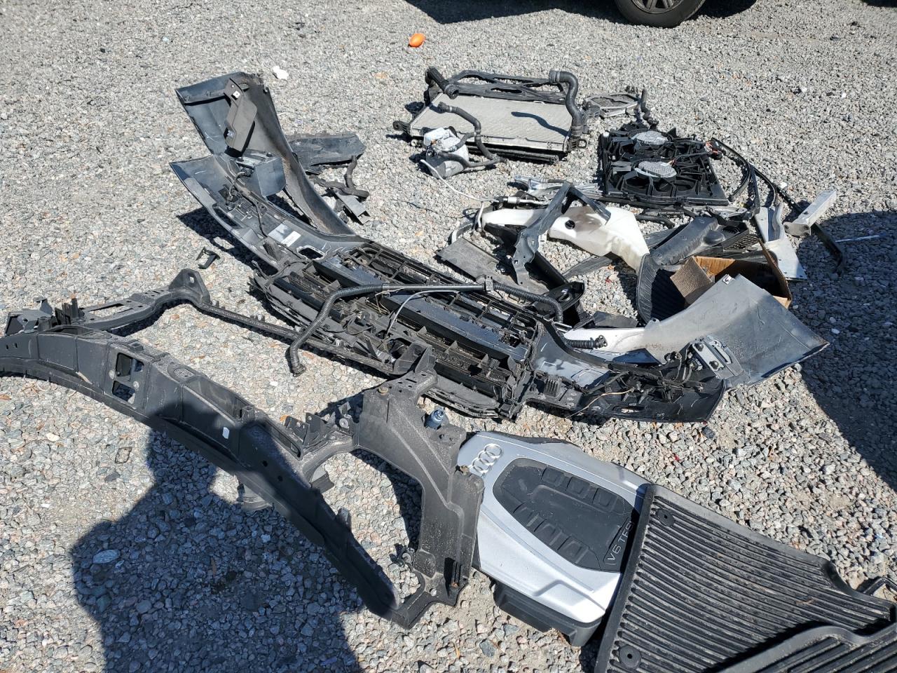 2015 Audi A8 VIN WAU3GAFD8FN040523 Copart auction photo, front end / side damage thumbnail 12