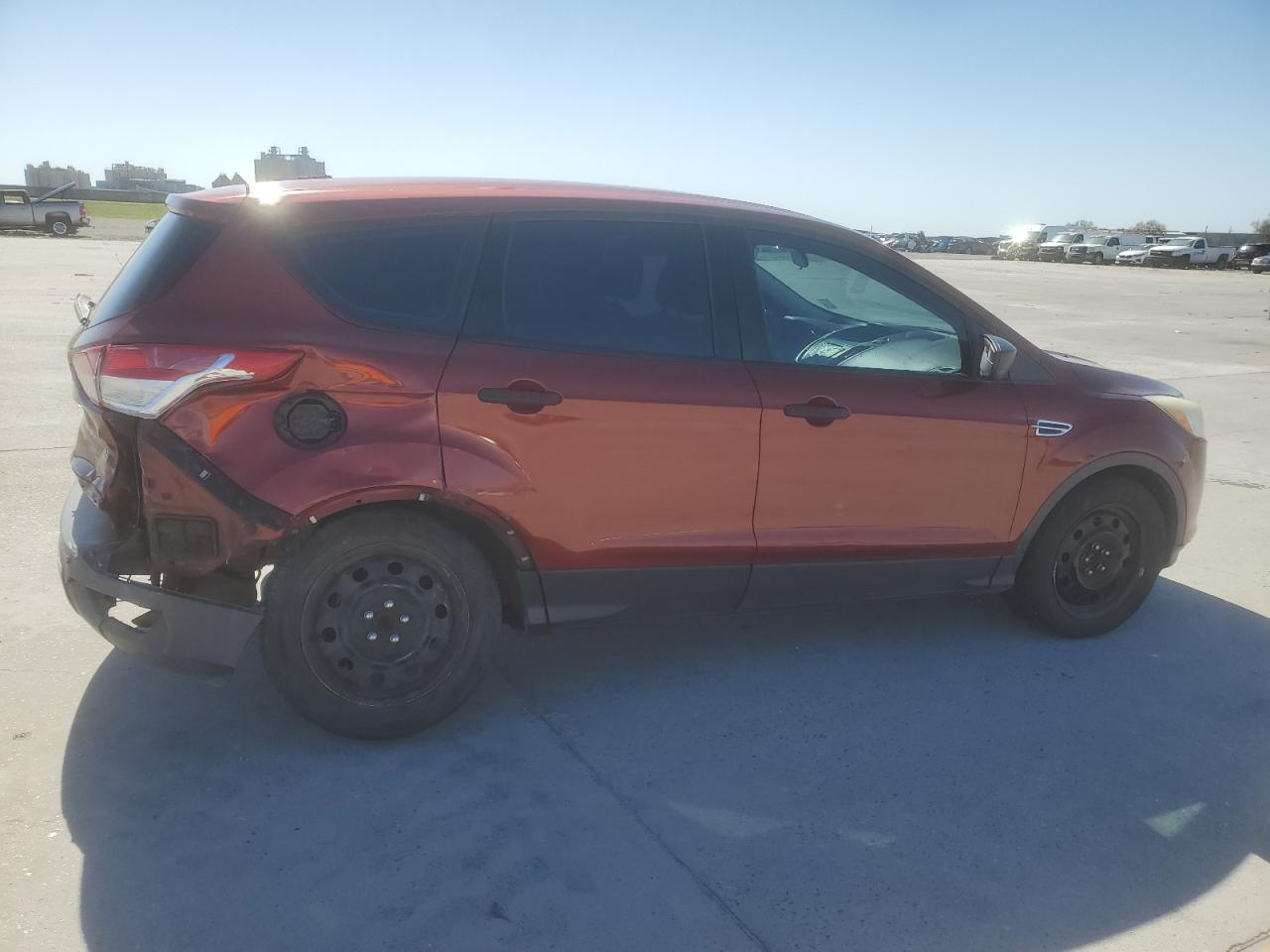 2014 Ford Escape VIN 1FMCU0F70EUC49318 Copart auction photo, rear end / front end damage thumbnail 3