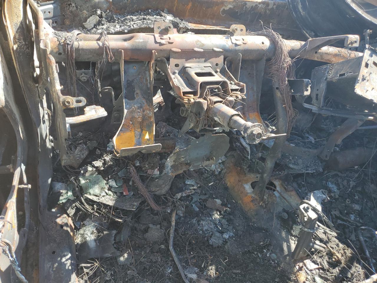 2013 Honda Civic VIN 2HGFB2F81DH508056 Copart auction photo, burn damage thumbnail 9