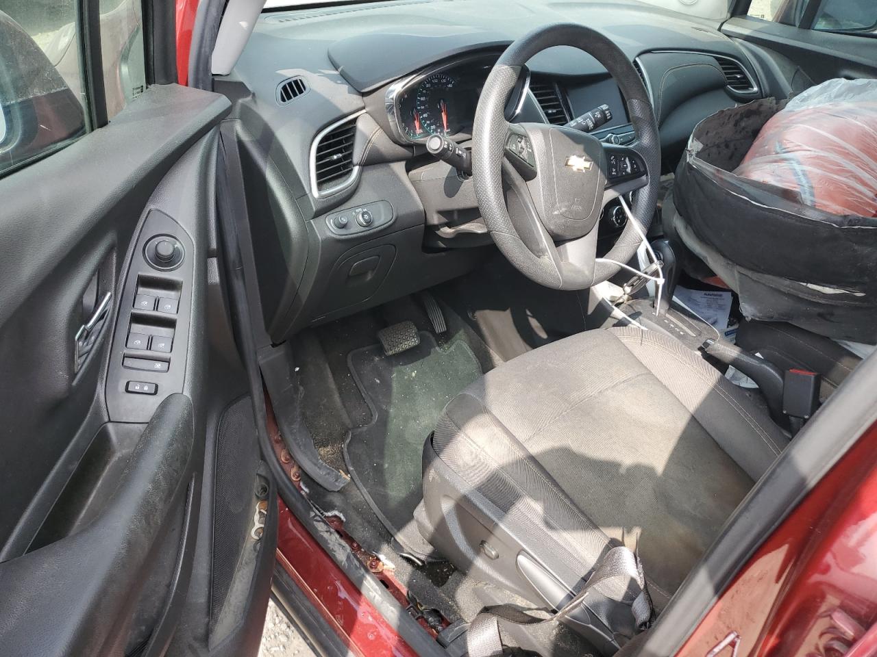 2021 Chevrolet Trax VIN KL7CJNSM1MB373918 Copart auction photo, front end / undercarriage damage thumbnail 8