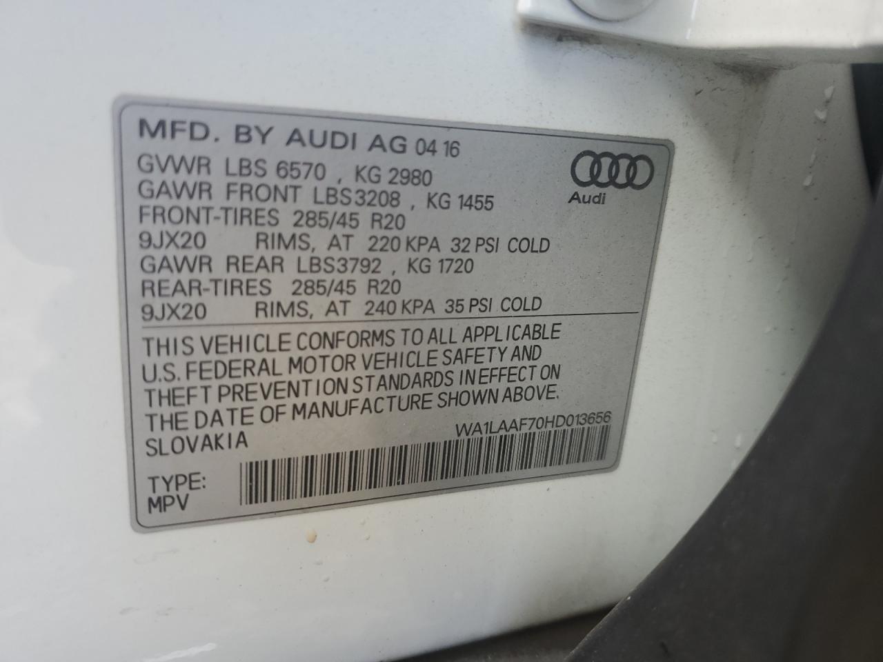 2017 Audi Q7 VIN WA1LAAF70HD013656 Copart auction photo, front end damage thumbnail 13