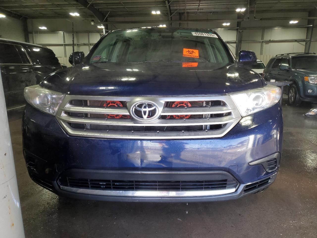 2012 Toyota Highlander VIN 5TDBK3EH1CS163132 Copart auction photo, biohazard/chemical damage thumbnail 5