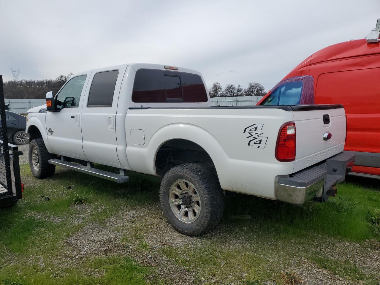 2015 Ford F250 VIN 1FT7W2BT8FEC36035 Copart auction photo, front end damage thumbnail 2