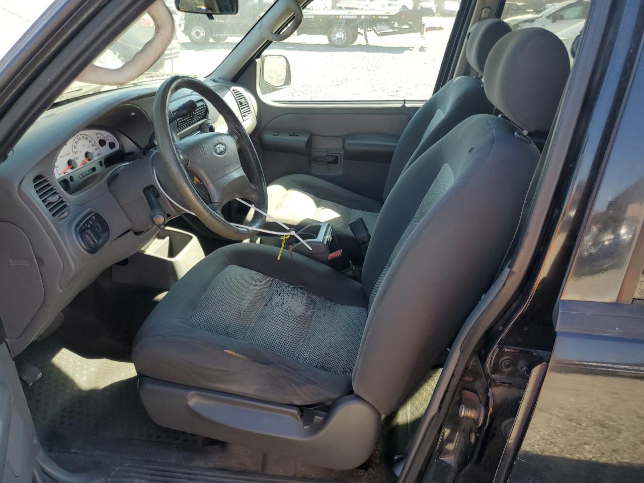 2004 Ford Explorer VIN 1FMZU67K24UA04311 Copart auction photo, all over damage thumbnail 7