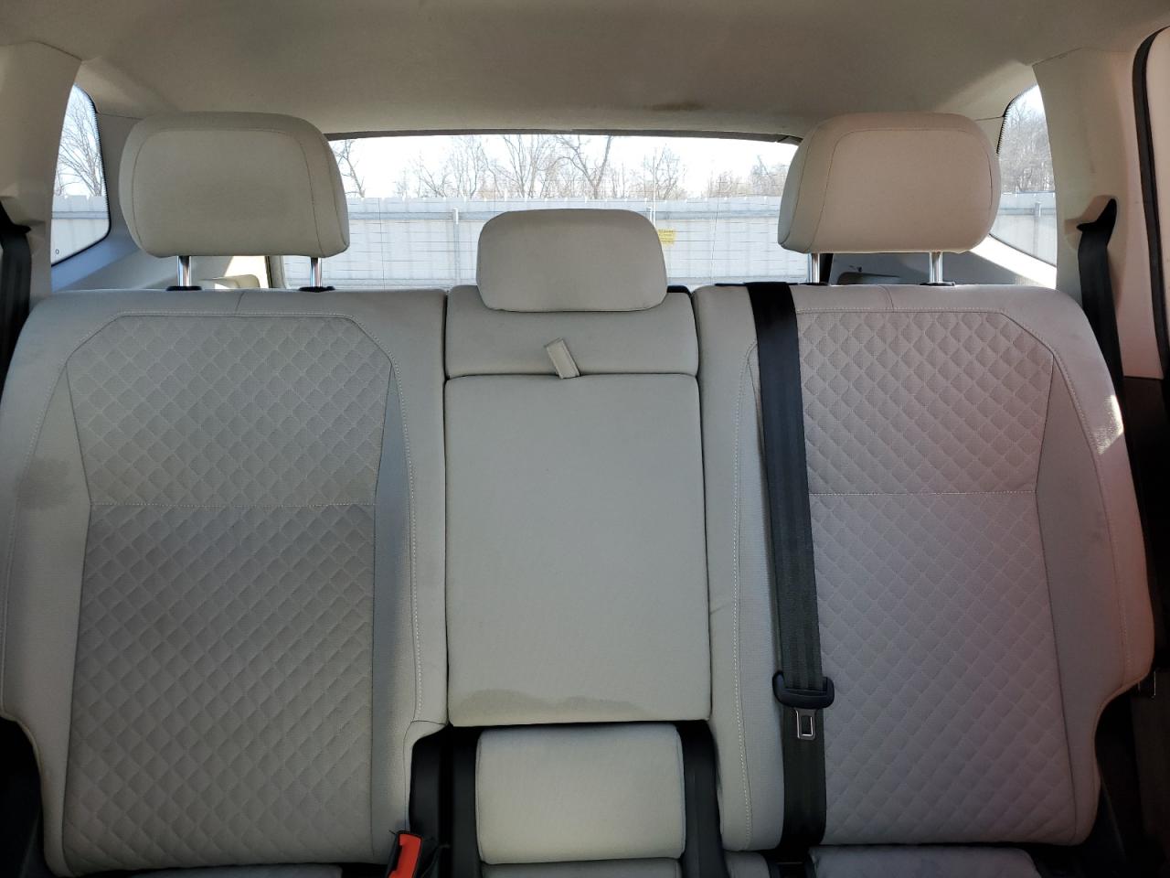 2018 Volkswagen Tiguan VIN 3VV0B7AX6JM055941 Copart auction photo, undercarriage / front end damage thumbnail 10