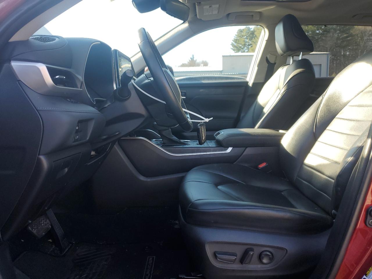 2021 Toyota Highlander VIN 5TDGZRBH6MS093203 Copart auction photo, all over damage thumbnail 7