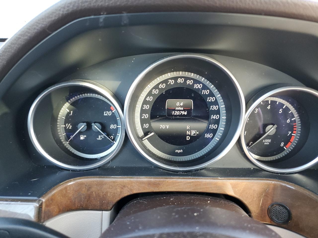 2014 Mercedes-Benz E-klasse VIN WDDHF5KB4EA927474 Copart auction photo, vandalism damage thumbnail 9