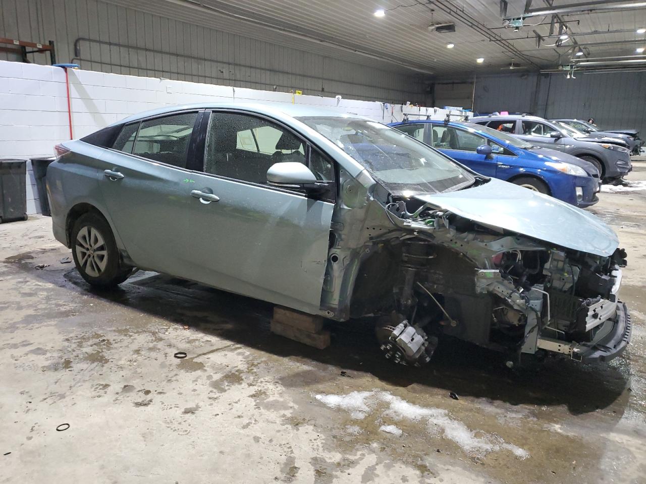 2018 Toyota Prius VIN JTDKBRFU8J3602095 Copart auction photo, front end / side damage thumbnail 4
