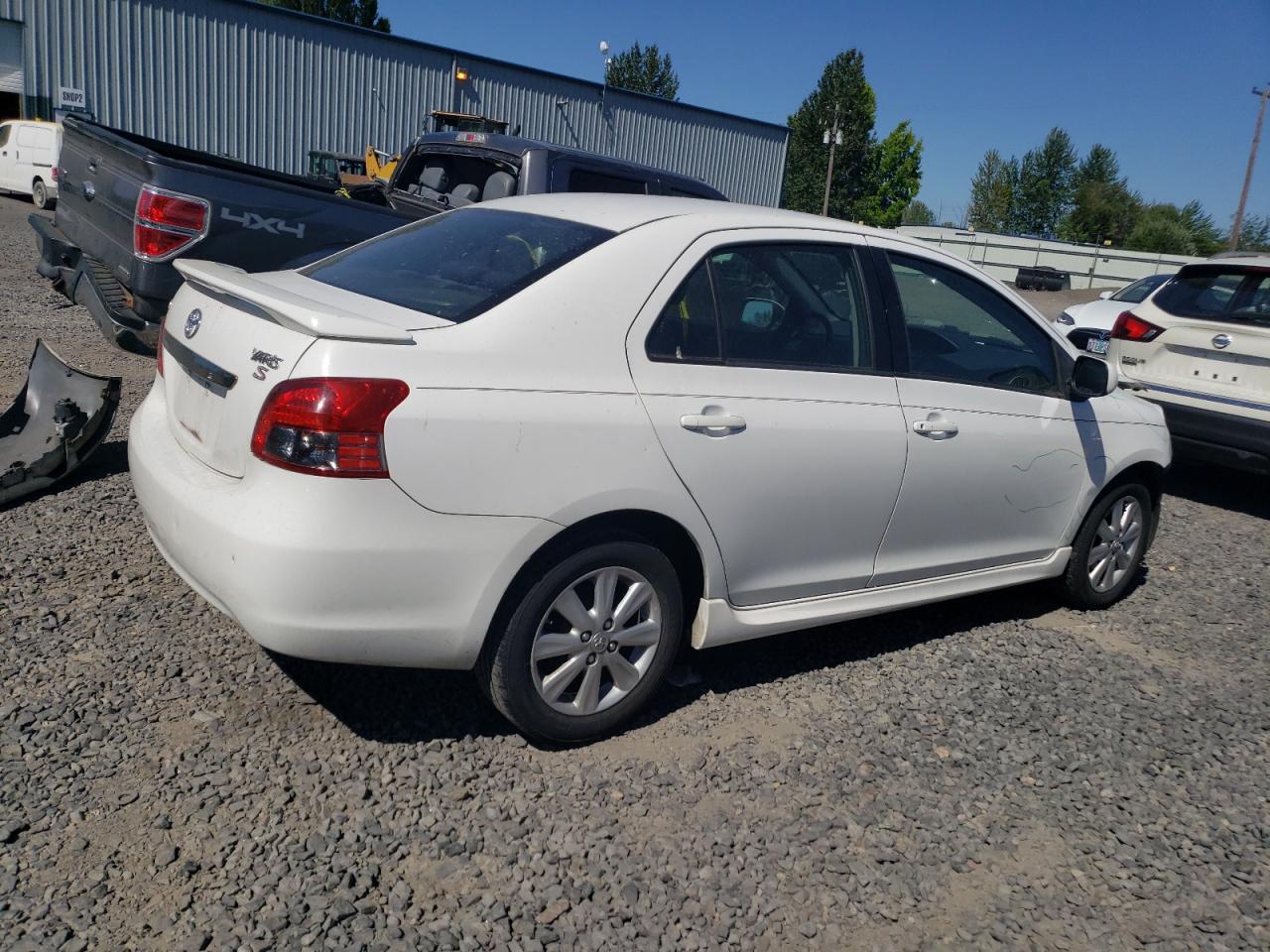 2009 Toyota Yaris VIN JTDBT903391302677 Copart auction photo, front end damage thumbnail 3