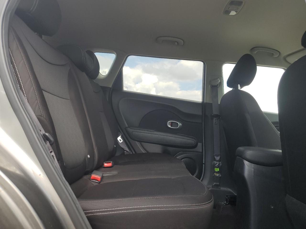 2016 KIA Soul VIN KNDJN2A21G7257672 Copart auction photo, front end damage thumbnail 11