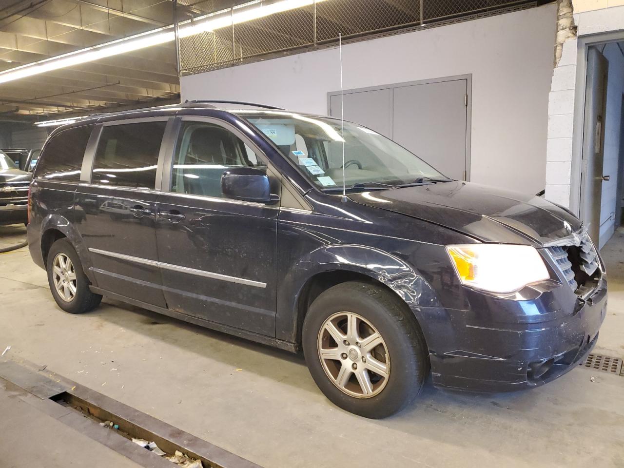 2010 Chrysler Town & Country VIN 2A4RR5D19AR143043 Copart auction photo, front end / minor dent/scratches damage thumbnail 4