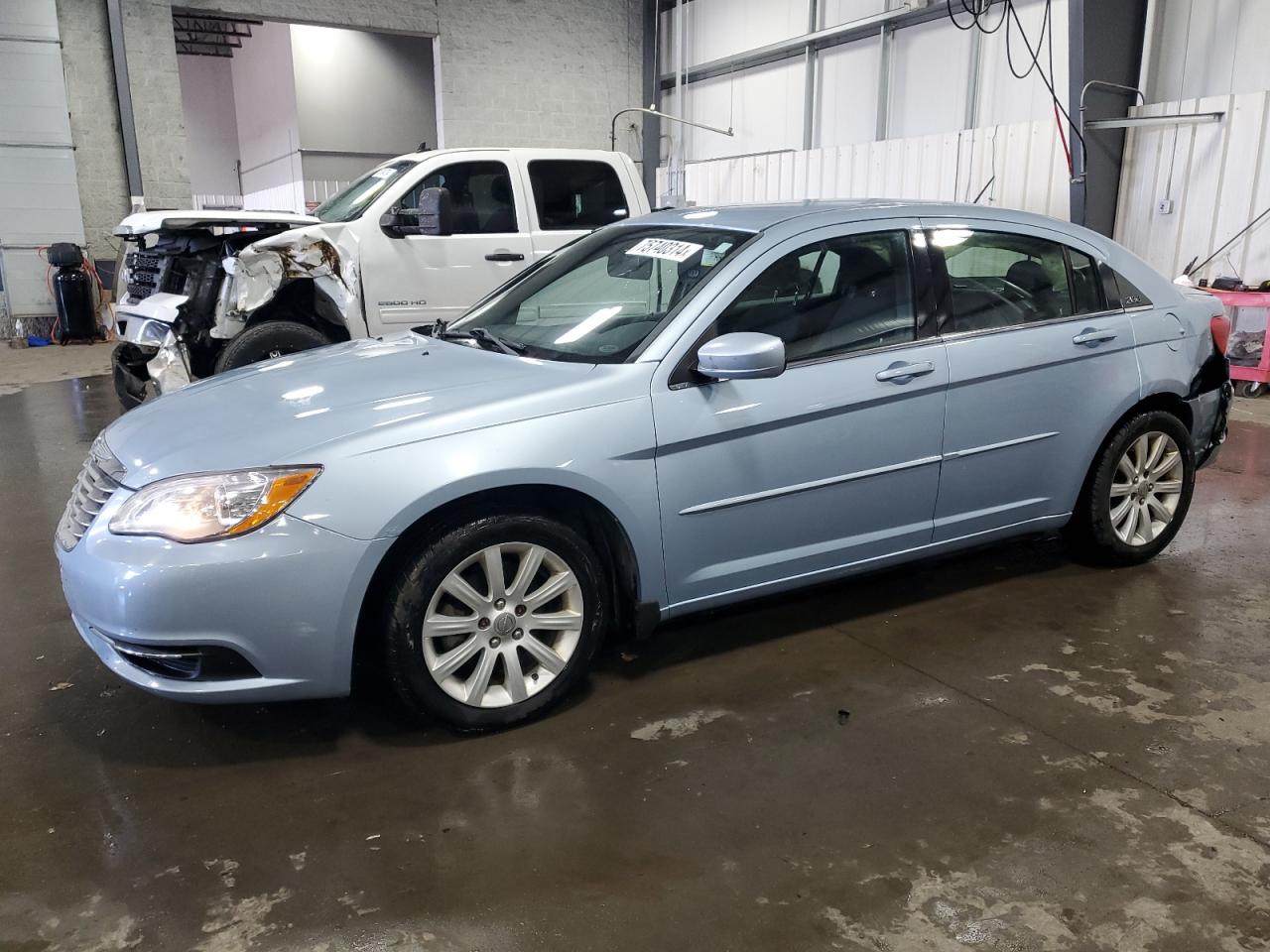 2013 Chrysler 200 VIN 1C3CCBBB6DN606026