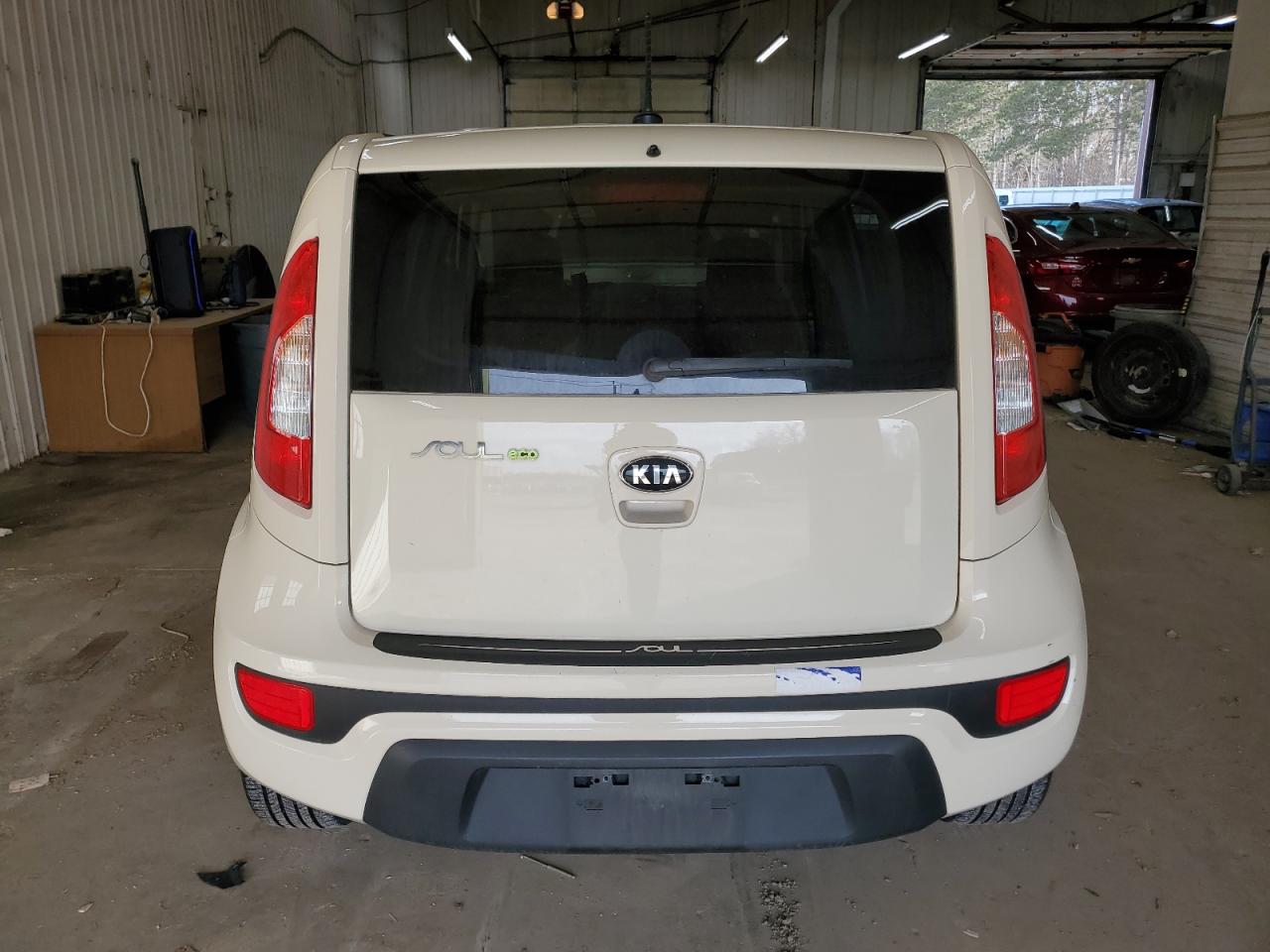 2013 KIA Soul VIN KNDJT2A61D7563081 Copart auction photo, front end damage thumbnail 6