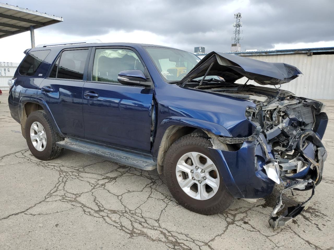 2016 Toyota 4Runner VIN JTEBU5JR5G5299274 Copart auction photo, front end damage thumbnail 4