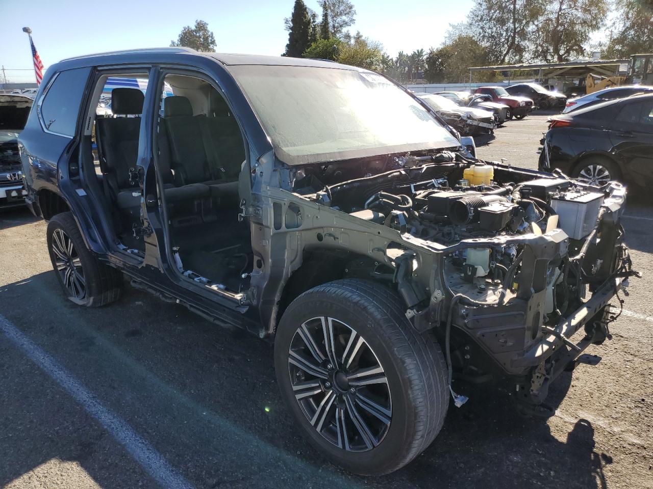 2021 Lexus LX VIN JTJDY7AX5M4339704 Copart auction photo, vandalism / stripped damage thumbnail 4