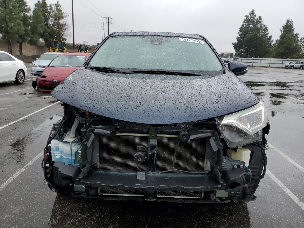2018 Toyota RAV 4 VIN JTMWFREV5JJ722755 Copart auction photo, side damage thumbnail 5