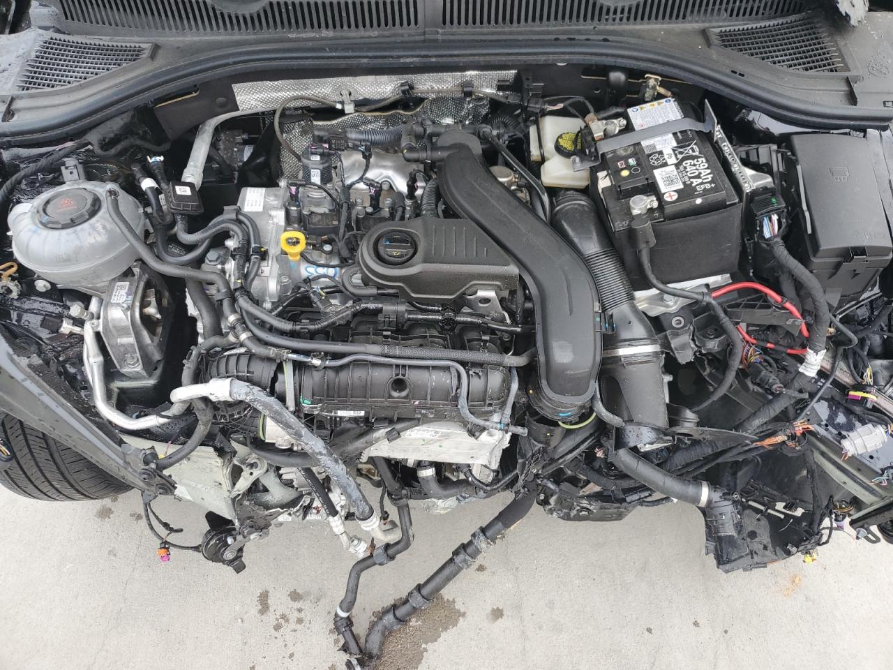2024 Volkswagen Jetta VIN 3VWBM7BU0RM079912 Copart auction photo, front end / minor dent/scratches damage thumbnail 12
