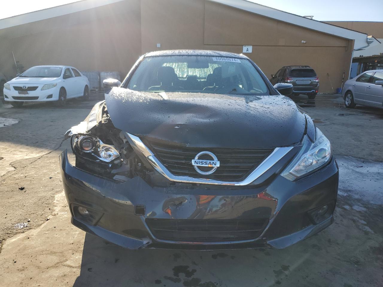 2017 Nissan Altima VIN 1N4AL3AP8HC116345 Copart auction photo, front end damage thumbnail 5