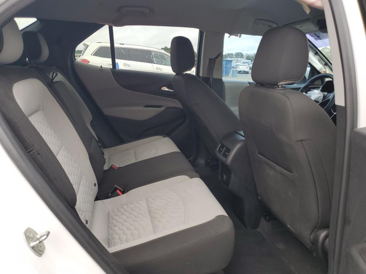 2018 Chevrolet Equinox VIN 2GNAXJEV0J6259663 Copart auction photo, front end damage thumbnail 11