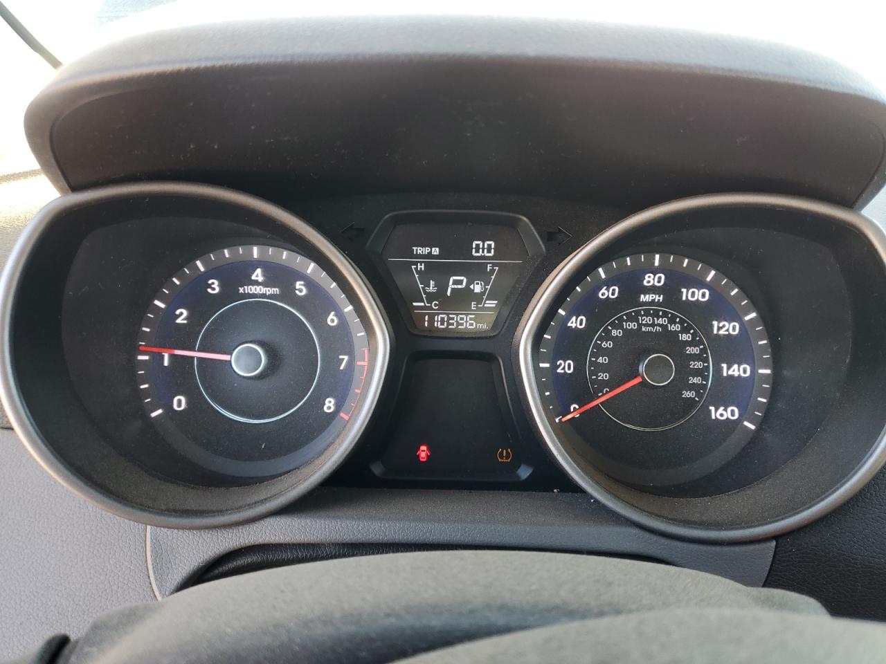 2016 Hyundai Elantra VIN 5NPDH4AE1GH787582 Copart auction photo, front end / minor dent/scratches damage thumbnail 9