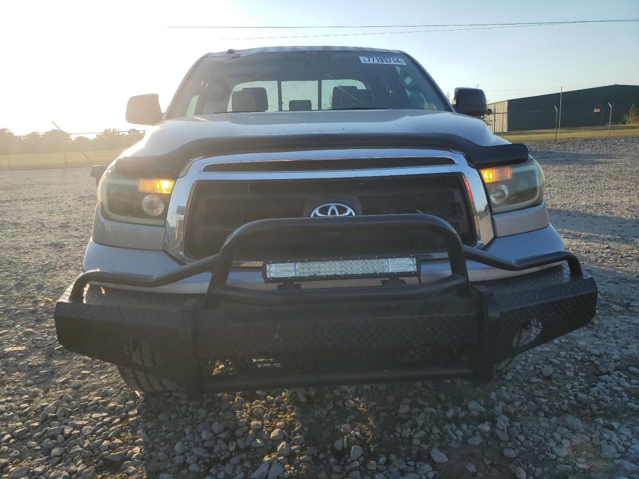 2011 Toyota Tundra VIN 5TFRM5F11BX031471 Copart auction photo, side / minor dent/scratches damage thumbnail 5