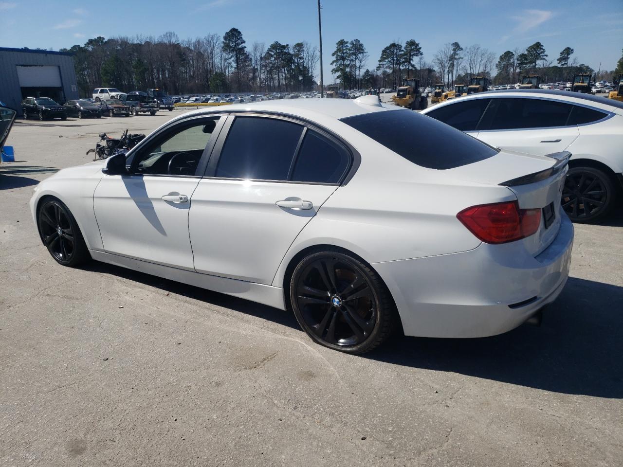 2012 BMW 3er VIN WBA3A9G52CNN67525 Copart auction photo, mechanical damage thumbnail 2