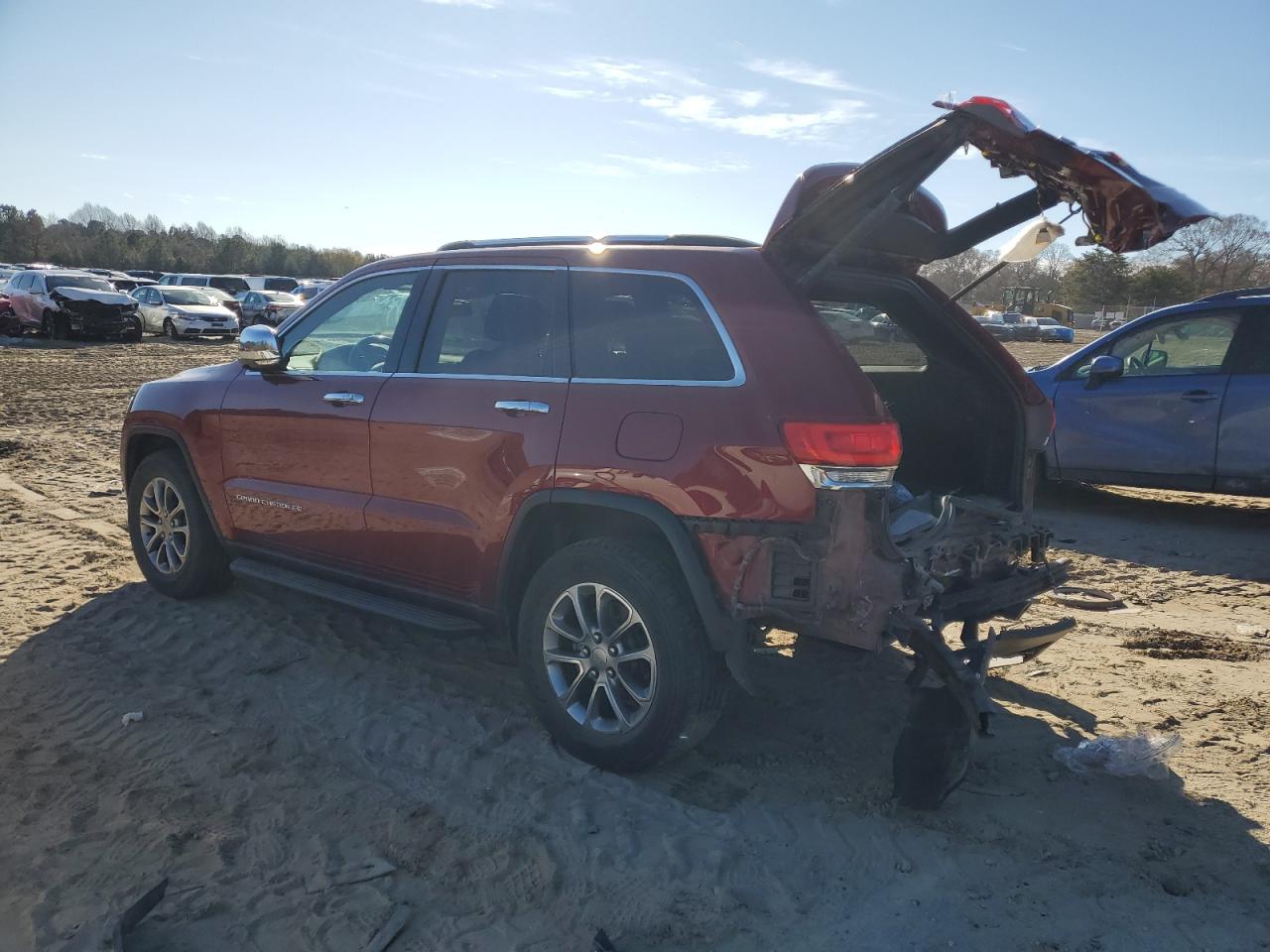2015 Jeep Grand Cherokee VIN 1C4RJFBG4FC625414 Copart auction photo, rear end damage thumbnail 2