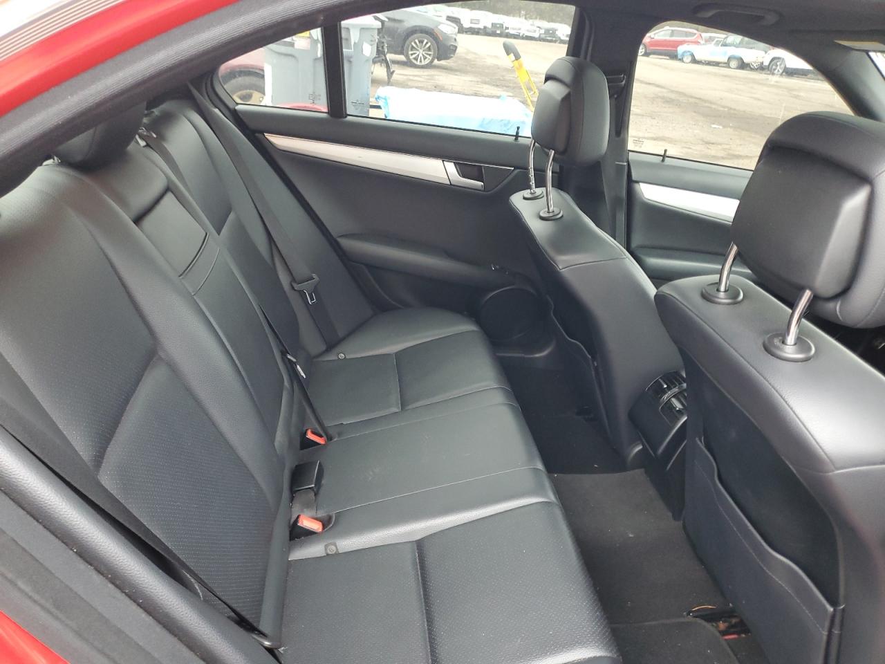 2014 Mercedes-Benz C-klasse VIN WDDGF8AB7ER322140 Copart auction photo, front end damage thumbnail 10