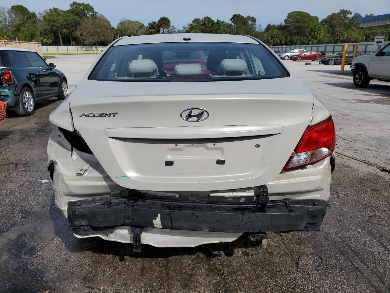 2016 Hyundai Accent VIN KMHCT4AE5GU965912 Copart auction photo, rear end / minor dent/scratches damage thumbnail 6