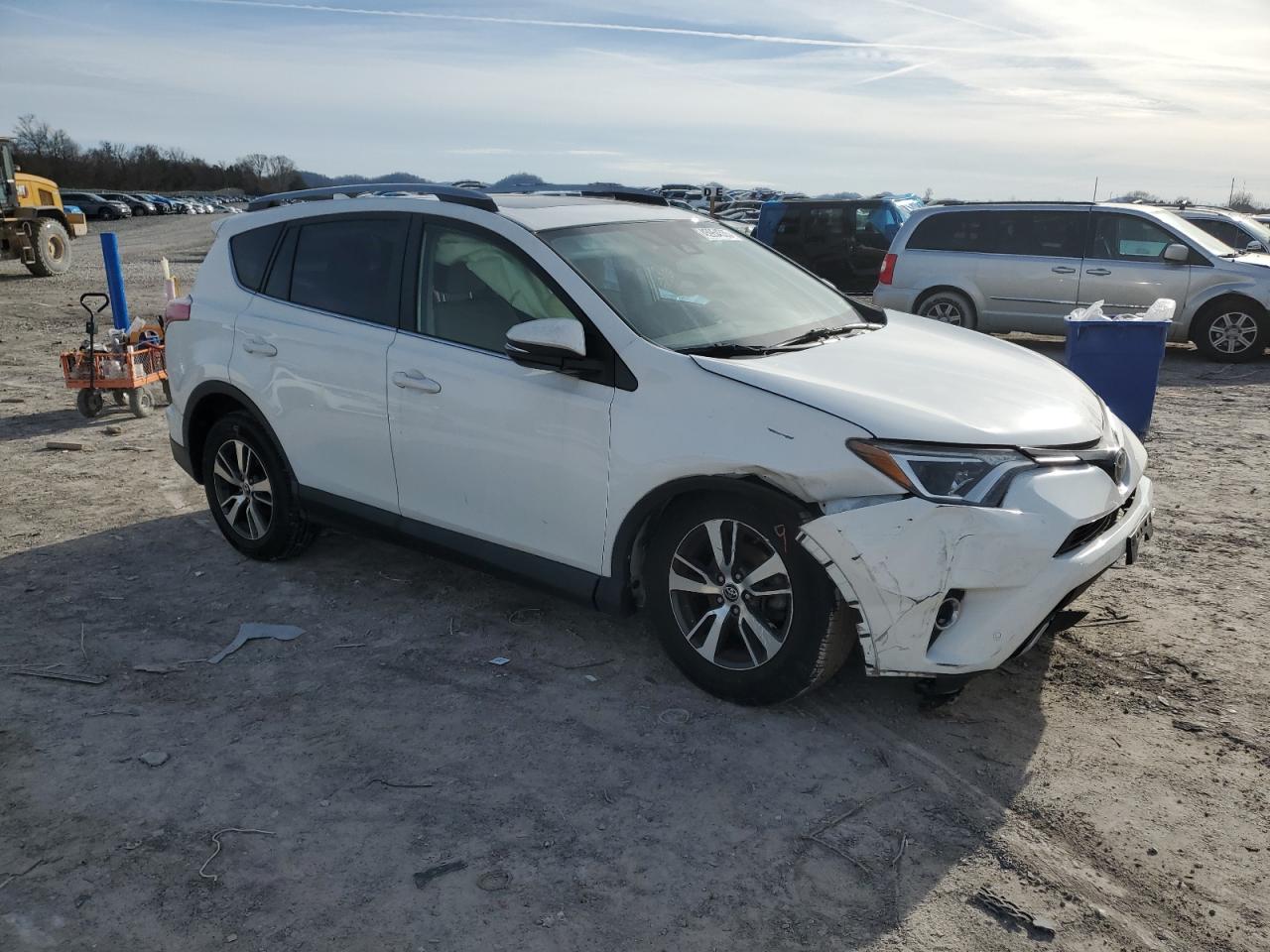 2018 Toyota RAV 4 VIN JTMRFREV0JJ190568 Copart auction photo, front end / undercarriage damage thumbnail 4