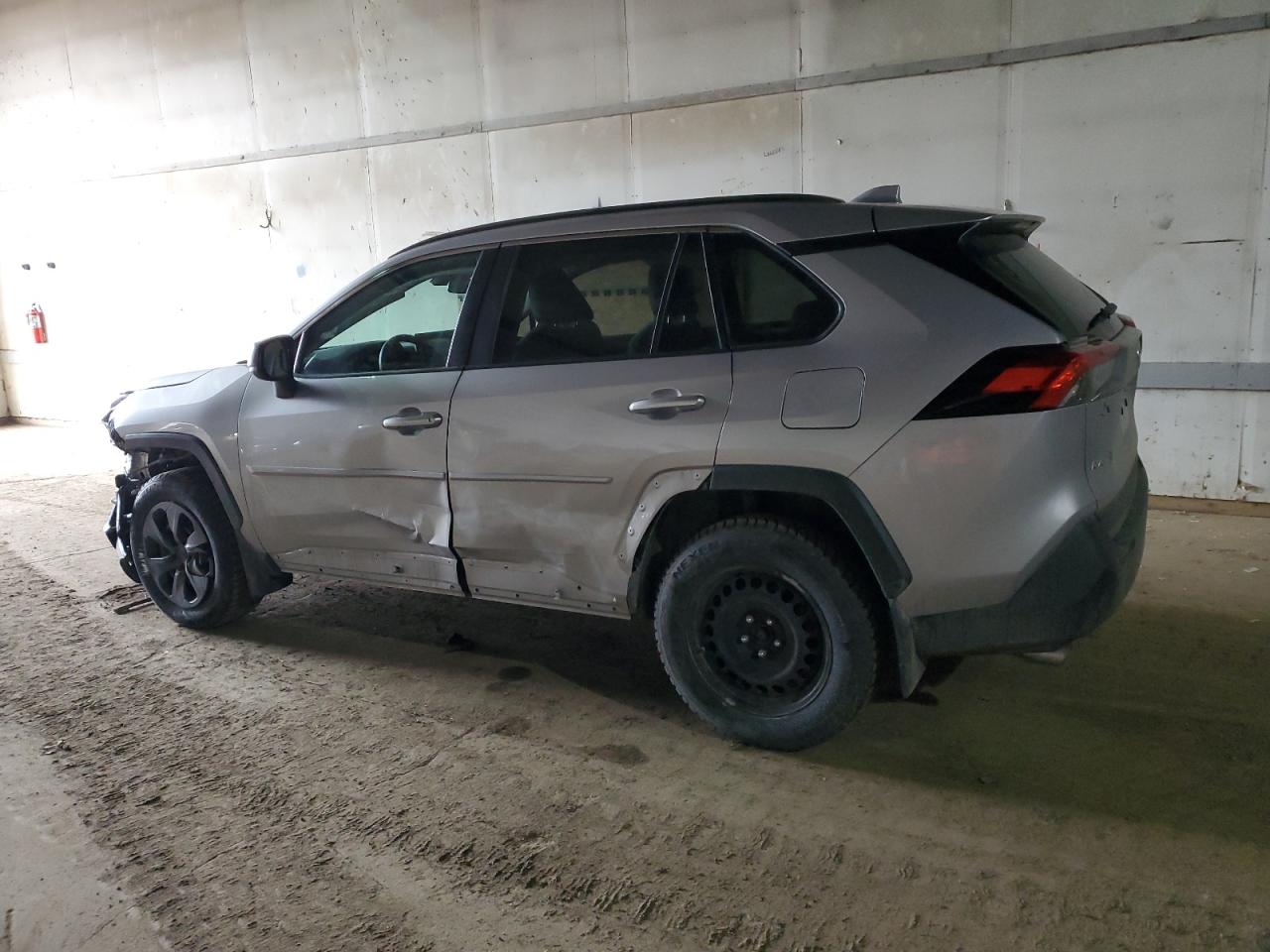 2020 Toyota RAV 4 VIN 2T3F1RFV9LC118788 Copart auction photo, front end / side damage thumbnail 2