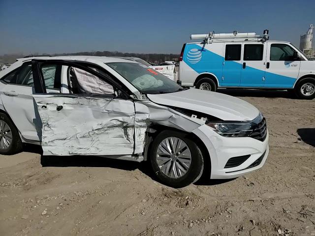 2019 Volkswagen Jetta VIN 3VWC57BU6KM270192 Copart auction photo, side / front end damage thumbnail 11