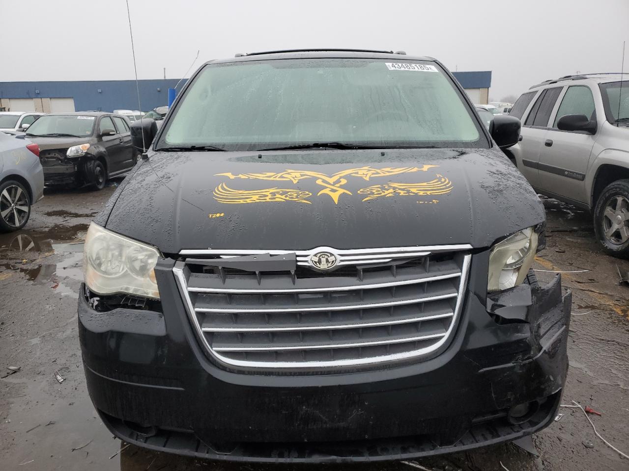 2009 Chrysler Town & Country VIN 2A8HR54129R565418 Copart auction photo, front end / side damage thumbnail 5
