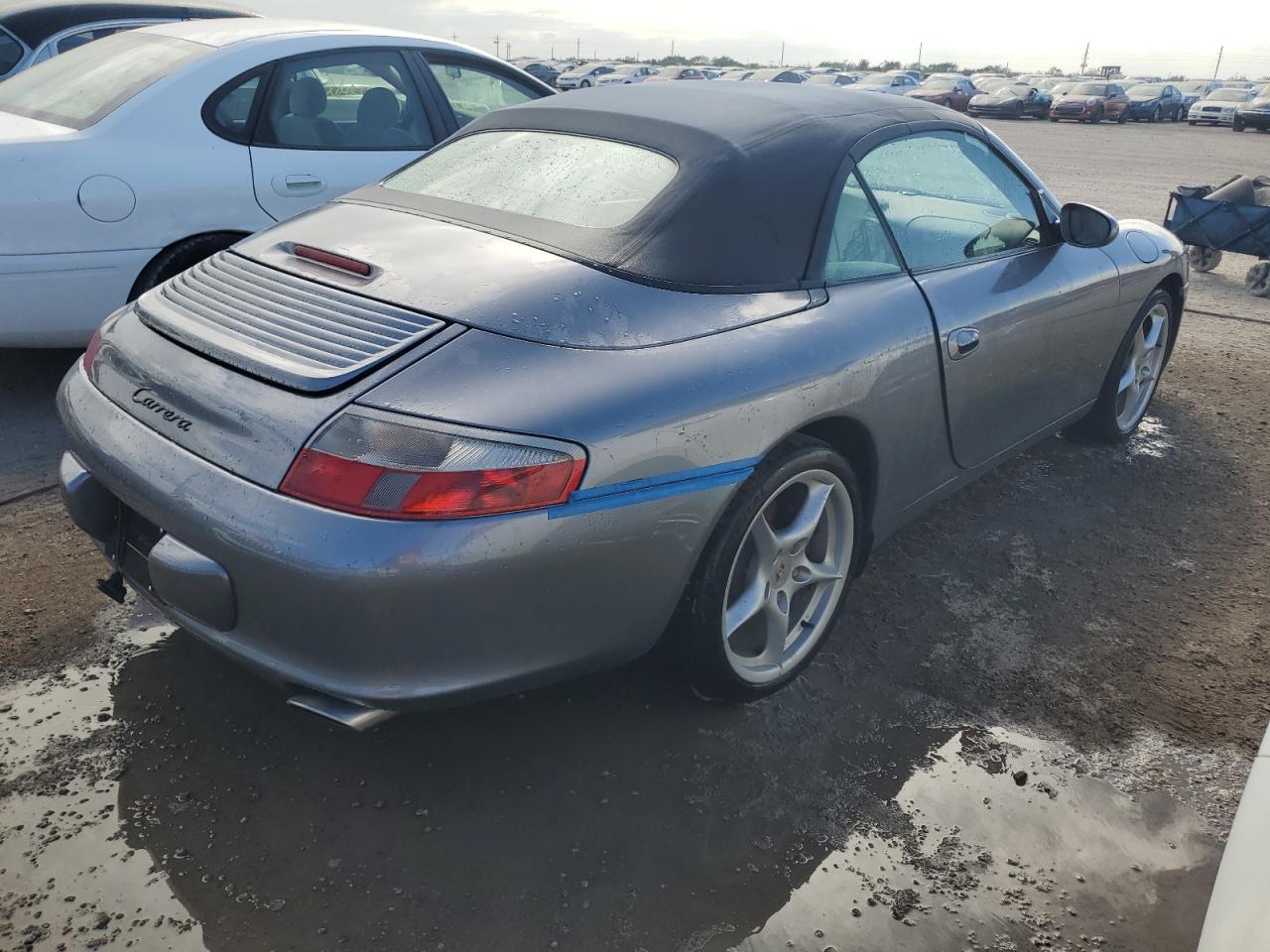 2003 Porsche 911 VIN WP0CA29903S651323 Copart auction photo, water/flood / minor dent/scratches damage thumbnail 3
