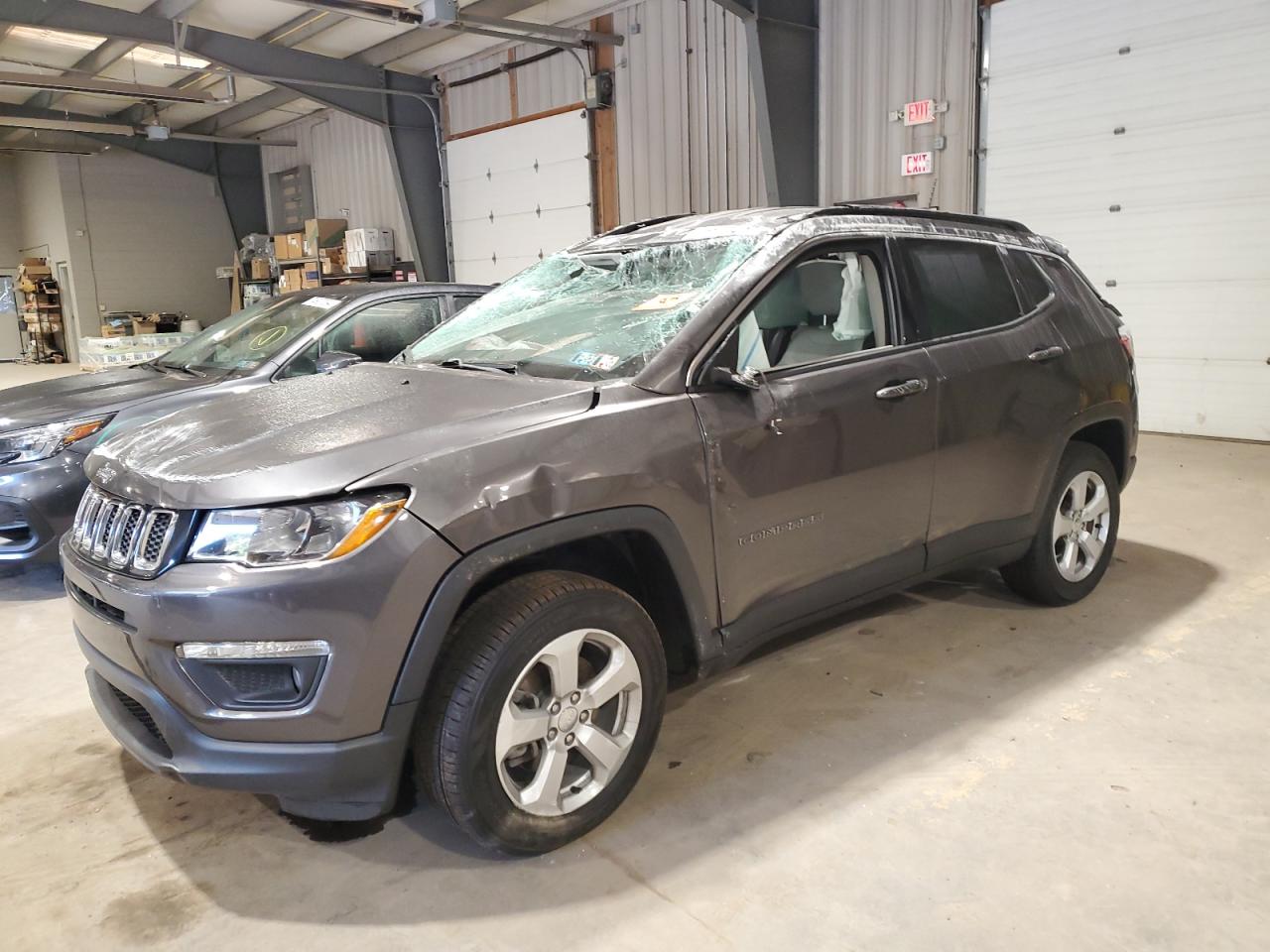 2019 Jeep Compass VIN 3C4NJDBB0KT834431