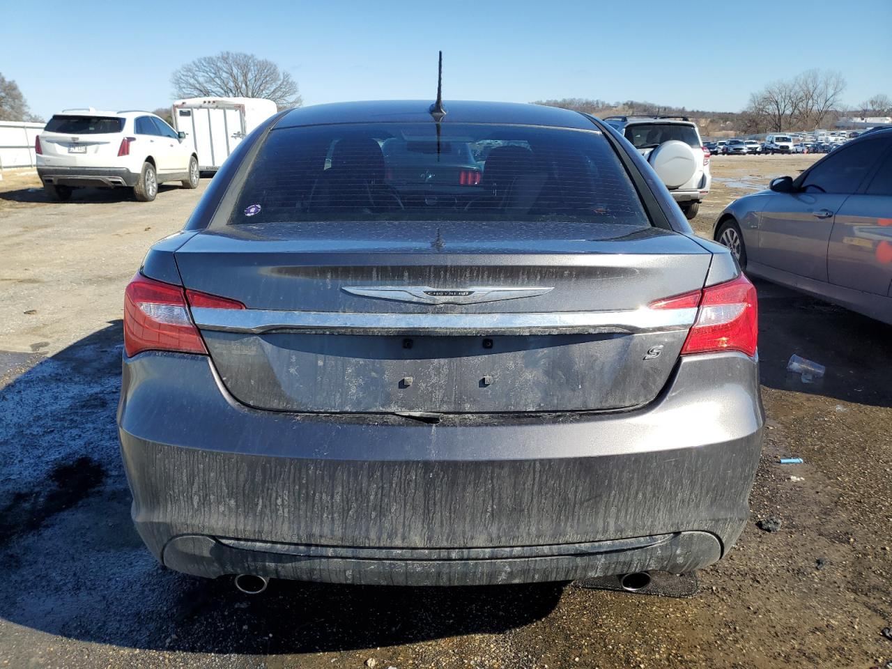 2014 Chrysler 200 VIN 1C3CCBCG7EN192007 Copart auction photo, front end / side damage thumbnail 6