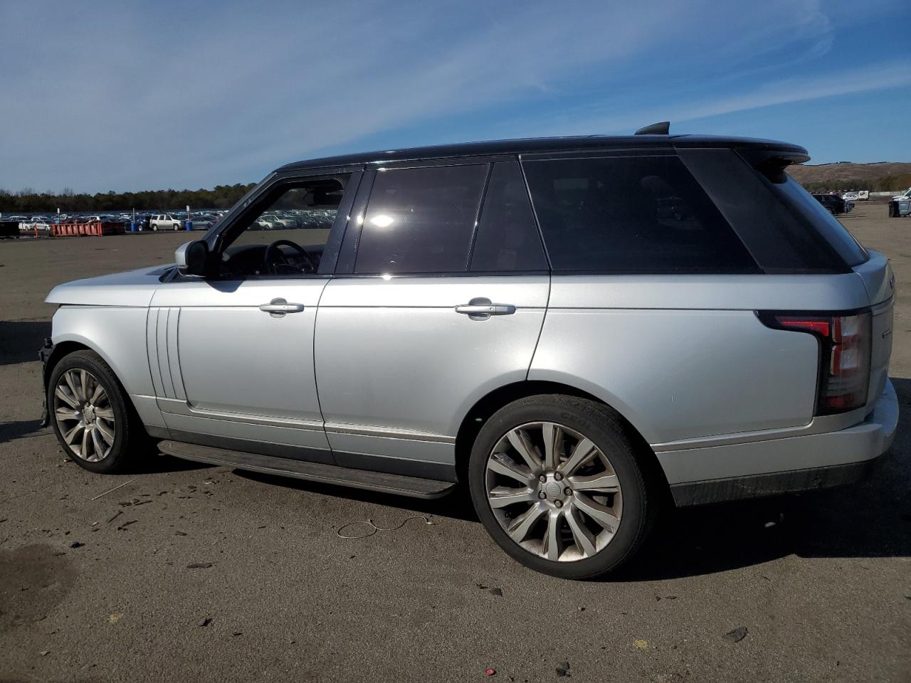 2017 Land Rover Range Rover VIN SALGS2FE8HA351681 Copart auction photo, front end damage thumbnail 2