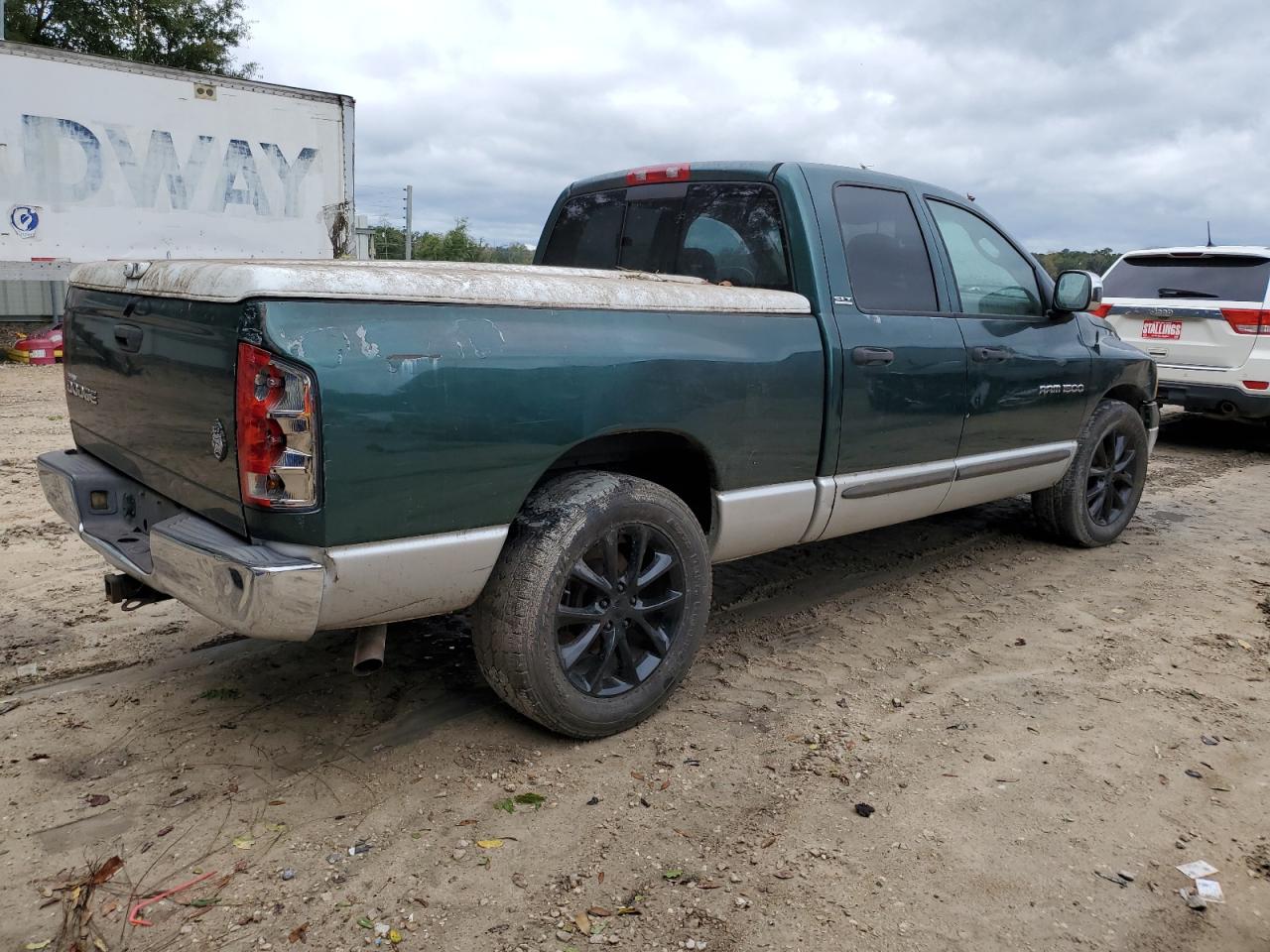 2002 Dodge RAM VIN 1D7HA18N32S679393 Copart auction photo, minor dent/scratches / front end damage thumbnail 3
