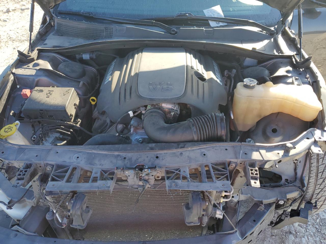 2019 Dodge Charger VIN 2C3CDXCT4KH738189 Copart auction photo, front end damage thumbnail 13