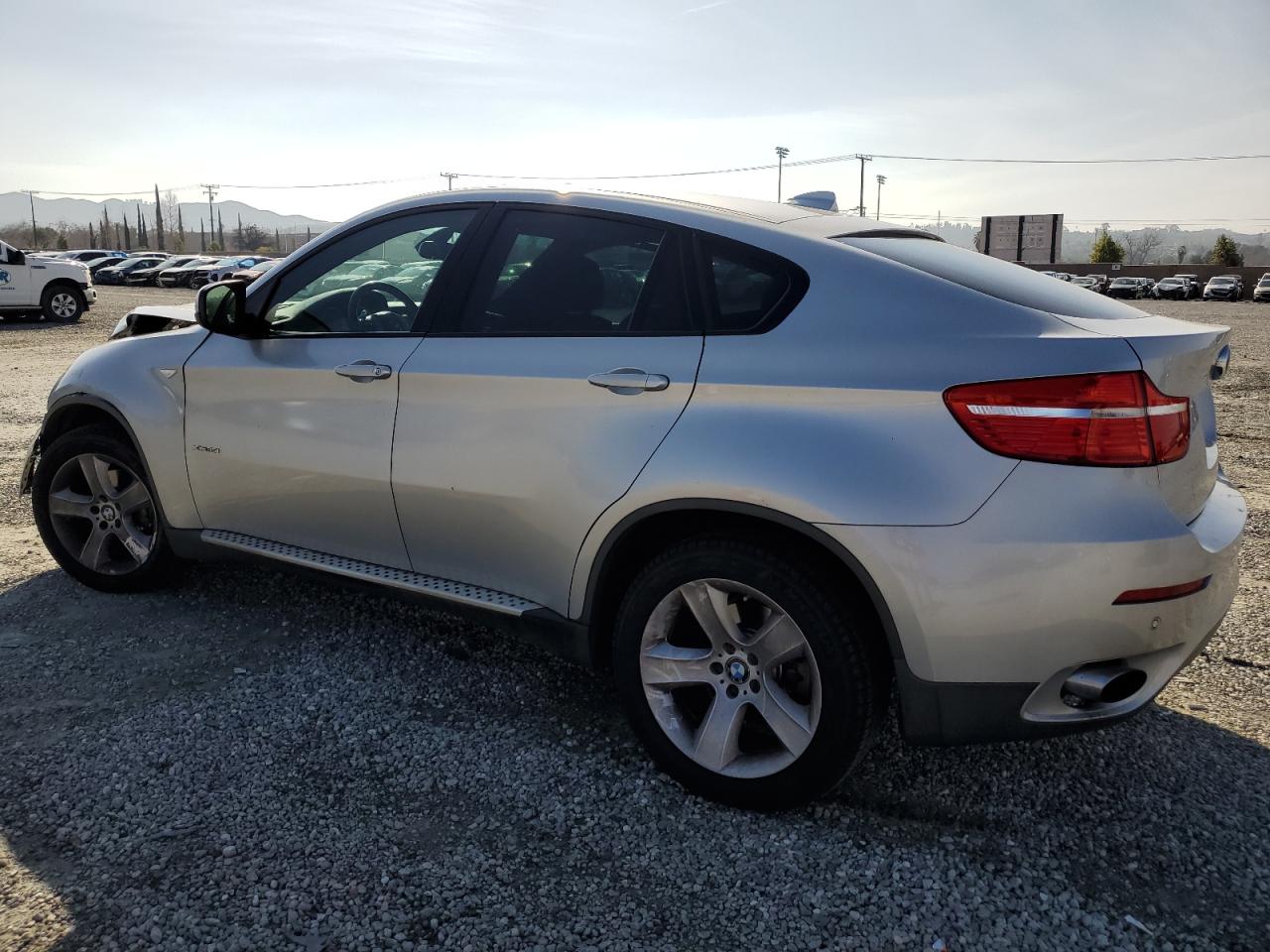 2011 BMW X6 VIN 5UXFG2C51BLX05947 Copart auction photo, front end damage thumbnail 2