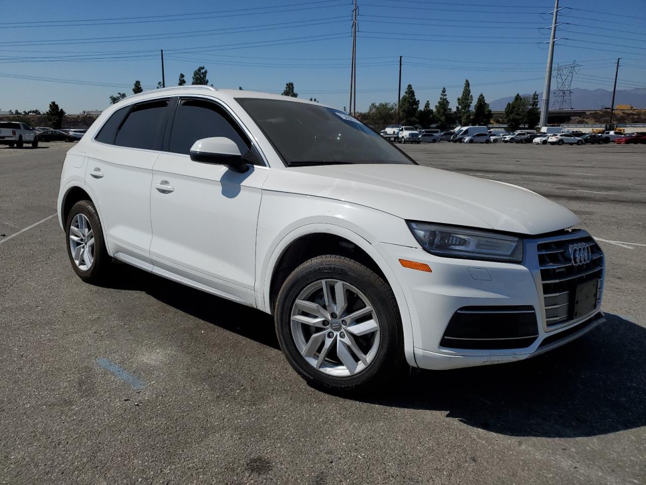 2020 Audi Q5 VIN WA1ANAFY5L2039890 Copart auction photo, front end / undercarriage damage thumbnail 4
