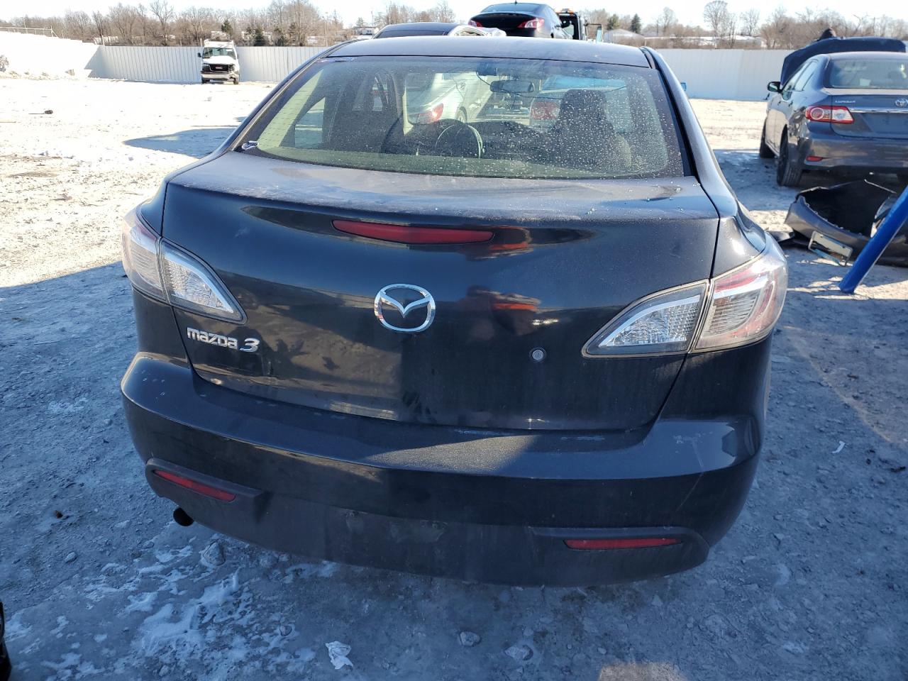 2011 Mazda 3 VIN JM1BL1UG3B1466645 Copart auction photo, all over damage thumbnail 6