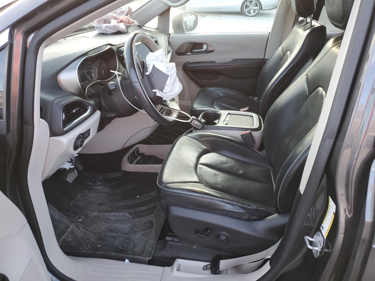 2019 Chrysler Pacifica VIN 2C4RC1GG0KR551819 Copart auction photo, front end / side damage thumbnail 7